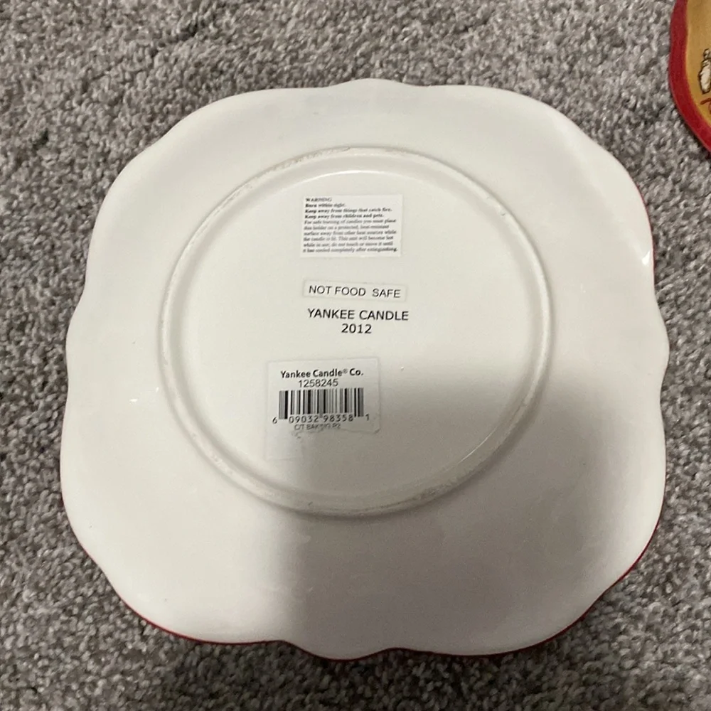 Yankee Candle 2012 Candle Topper Shade & Plate Kitchen Baking